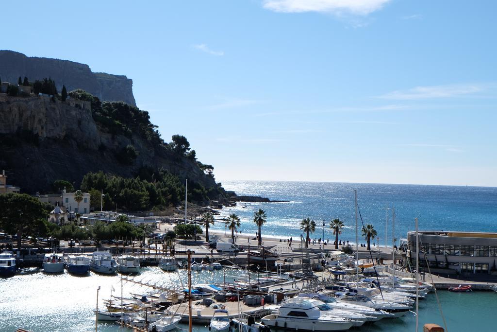 Cassis Loc - Chambre Meublee Hotel Kültér fotó